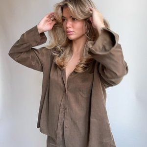 Djerf Avenue On The Go Shirt Mocha Brown Medium